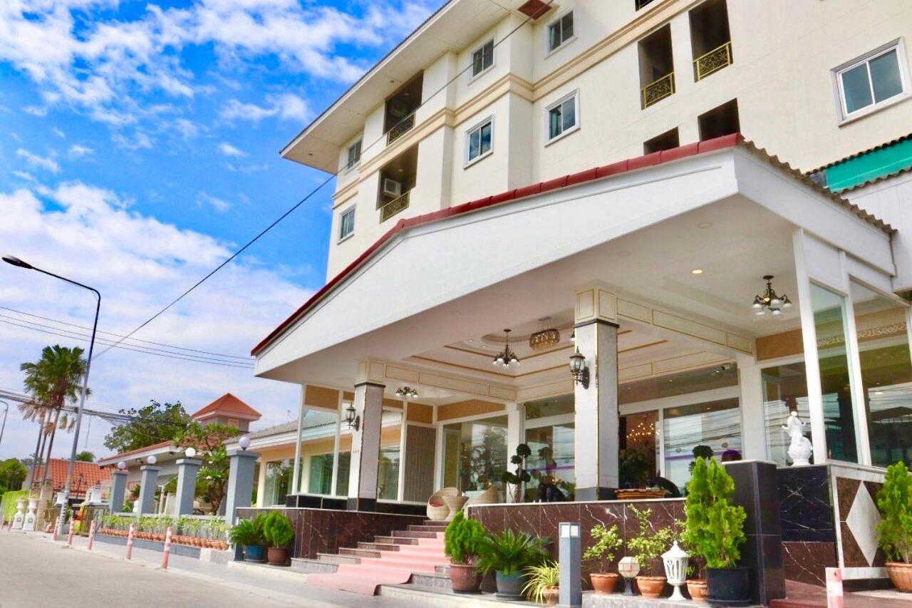 Hotel Napheera Royal Tel Ban Khlong Bang Krathiam Exteriér fotografie