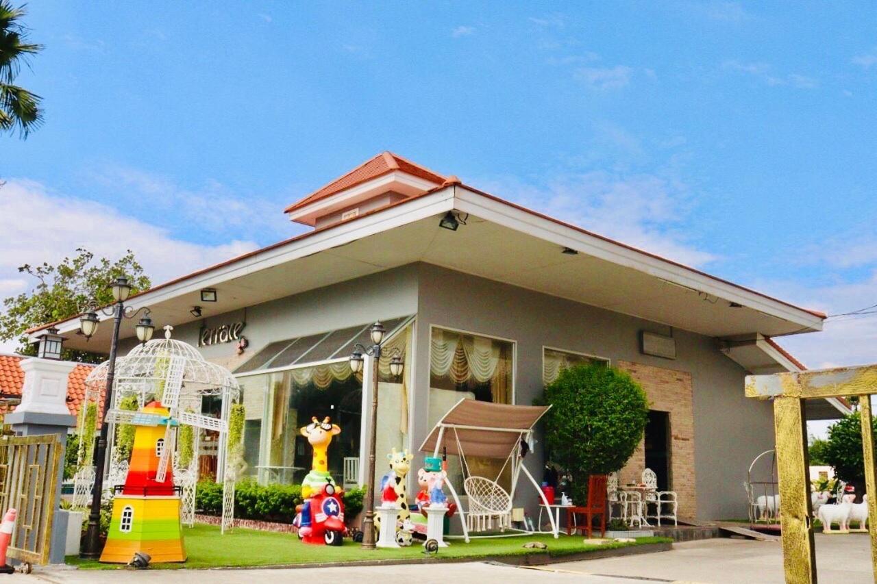 Hotel Napheera Royal Tel Ban Khlong Bang Krathiam Exteriér fotografie