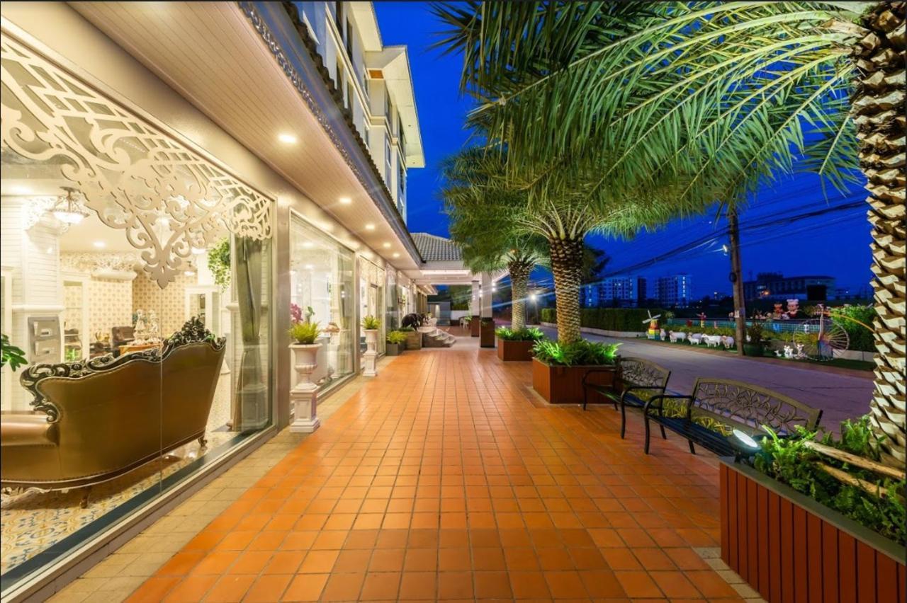 Hotel Napheera Royal Tel Ban Khlong Bang Krathiam Exteriér fotografie