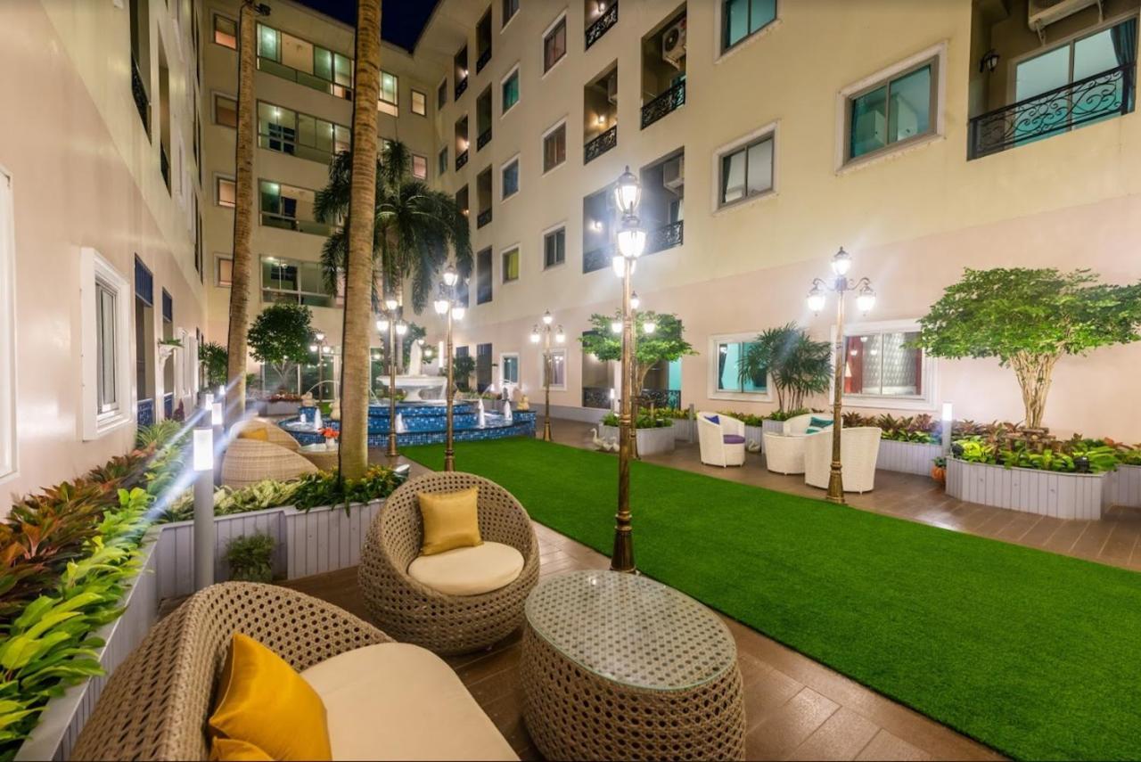 Hotel Napheera Royal Tel Ban Khlong Bang Krathiam Exteriér fotografie